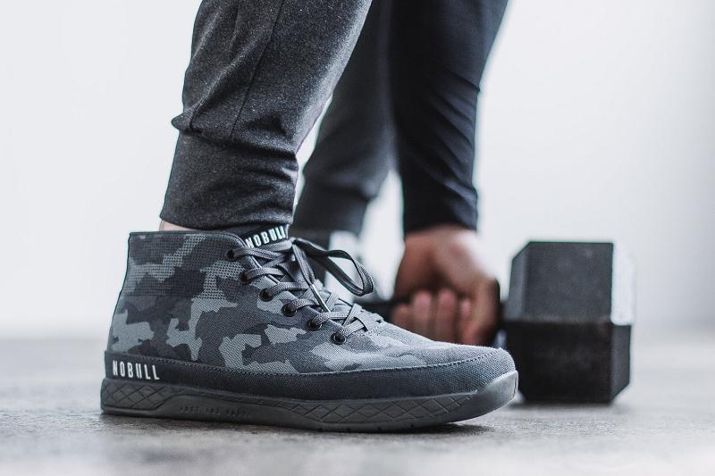 Men's Nobull Dark Camo Canvas Mid Trainers Camo | SG E2231B